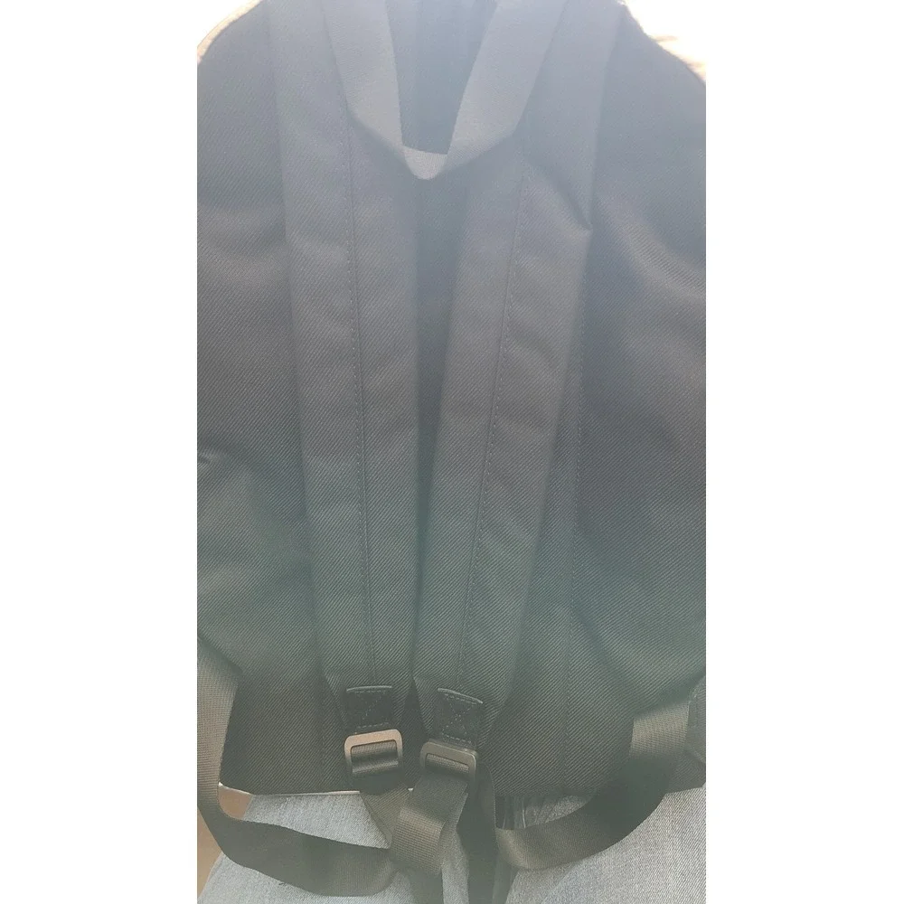 Youthforia Silver Backpack‎